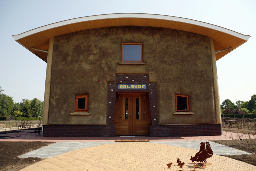 Strohotel Aalshof Haps Ngoại thất bức ảnh
